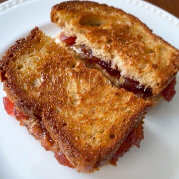 fried peanut butter and banana sandwich