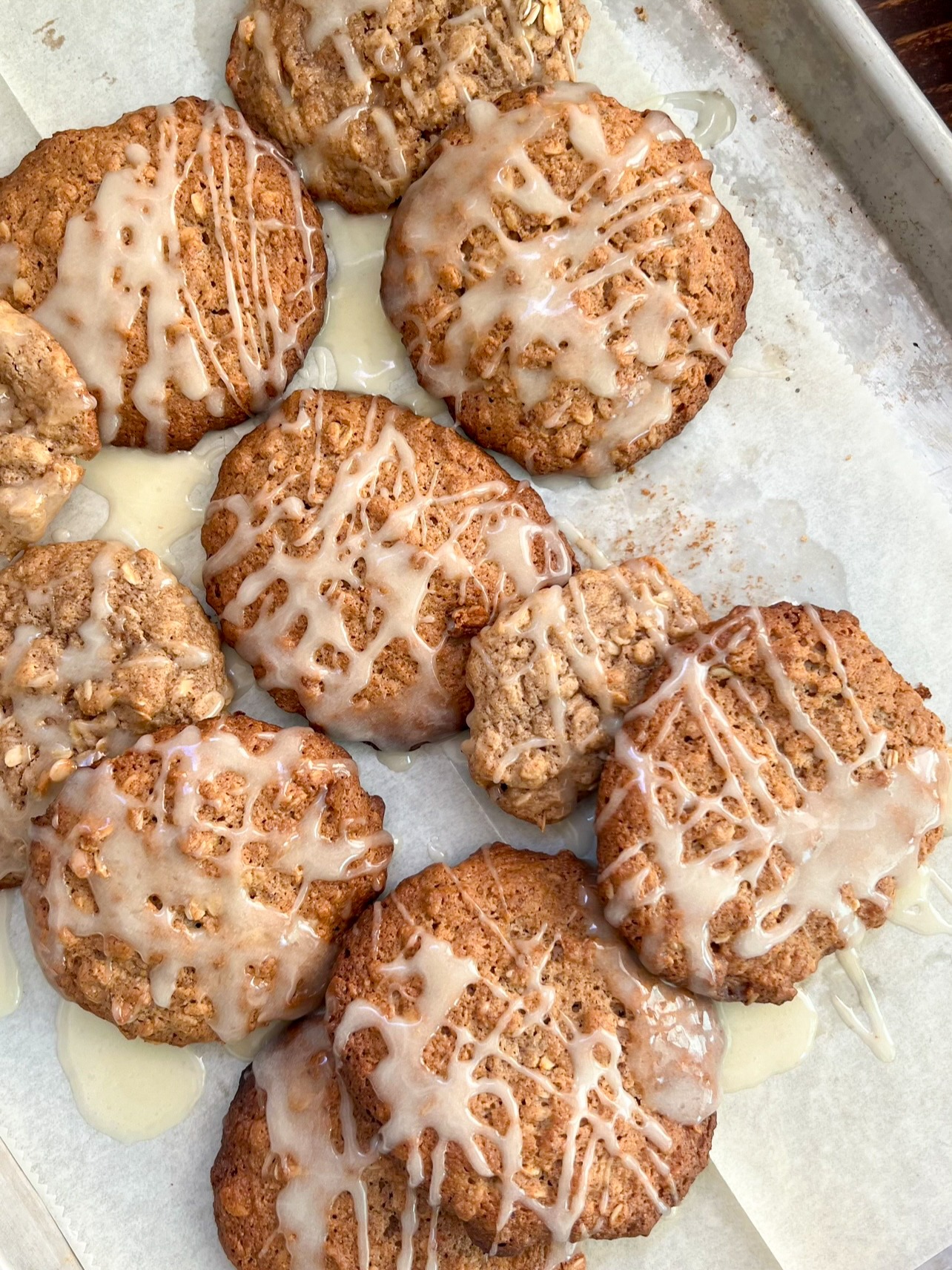 iced oatmeal cookies