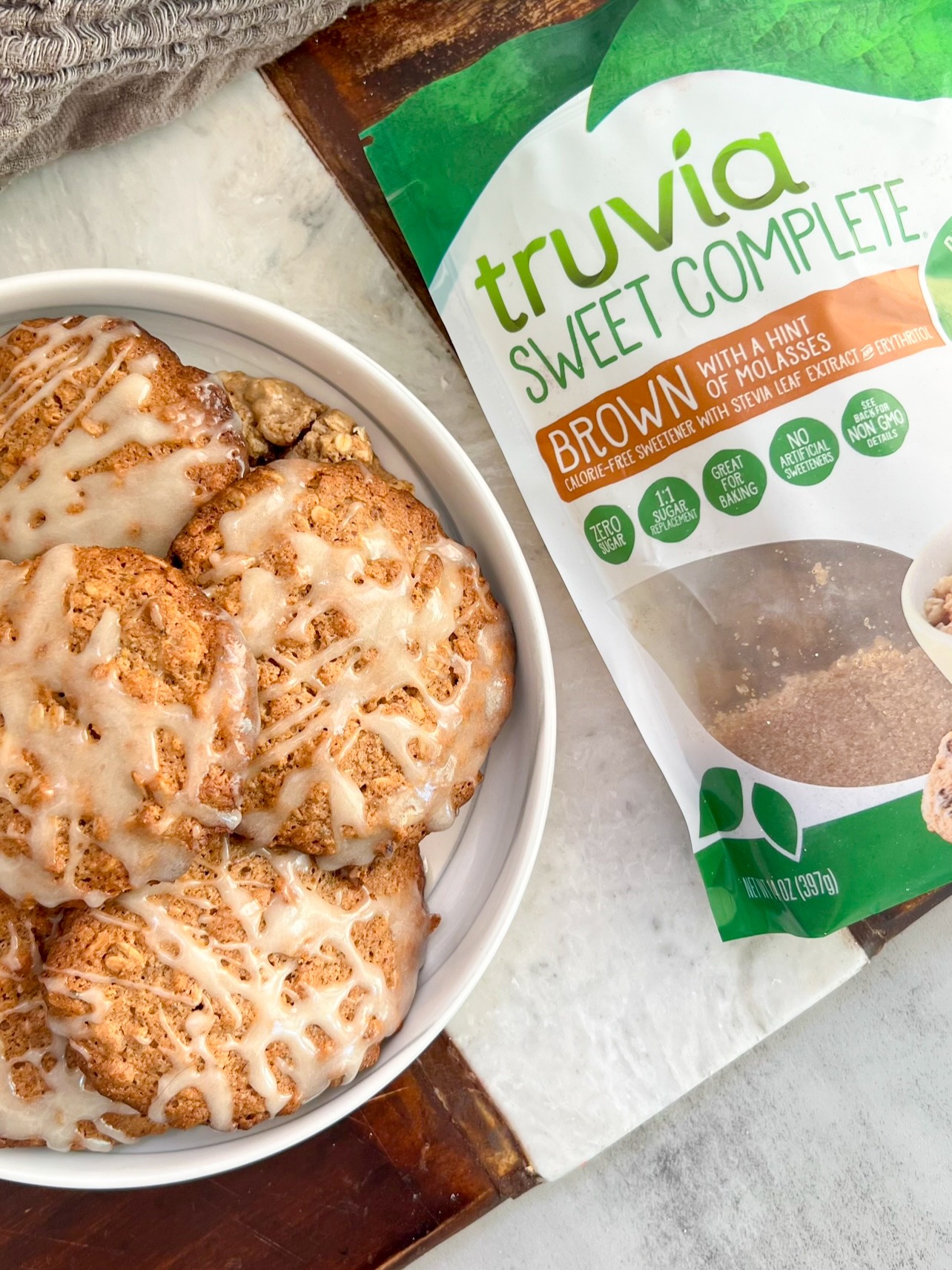 iced oatmeal cookies with truvia