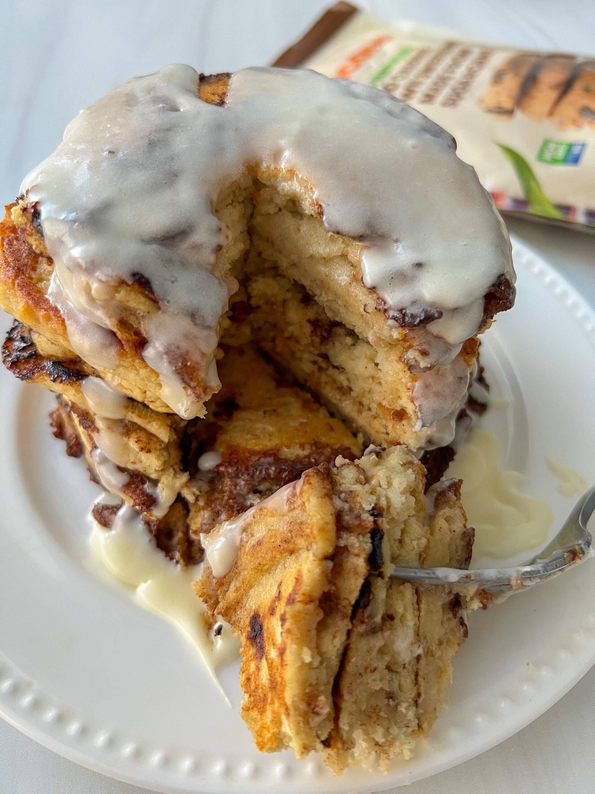 cinnamon roll pancakes