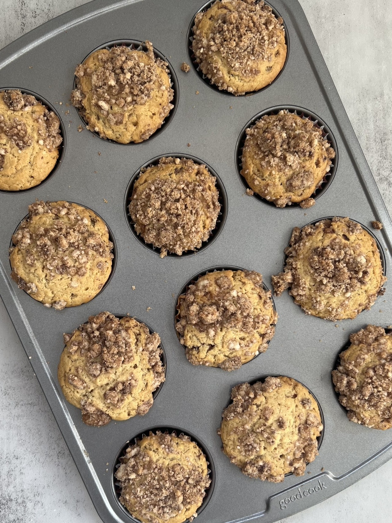 freshly baked coffee cake cupcakes
