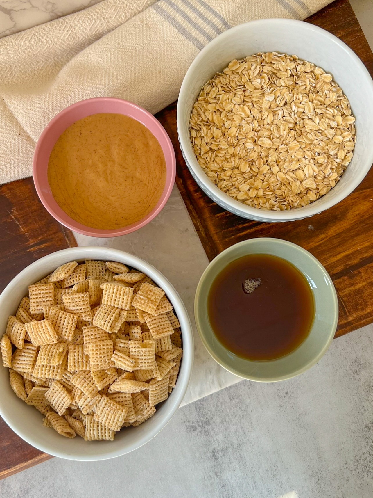 peanut butter granola ingredients