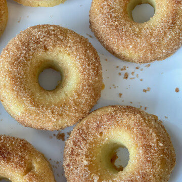 Delicious Vegan Cinnamon Sugar Donuts