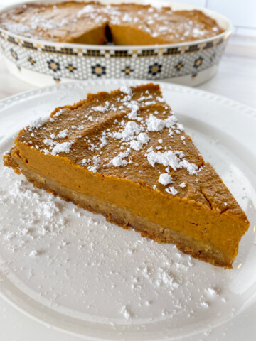 Vegan Pumpkin Pie with Graham Cracker Pie Crust