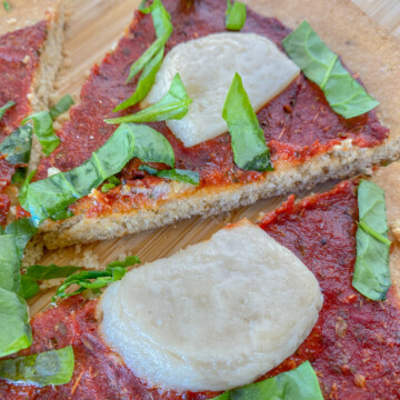 Easy Vegan & Gluten Free Margherita Pizza