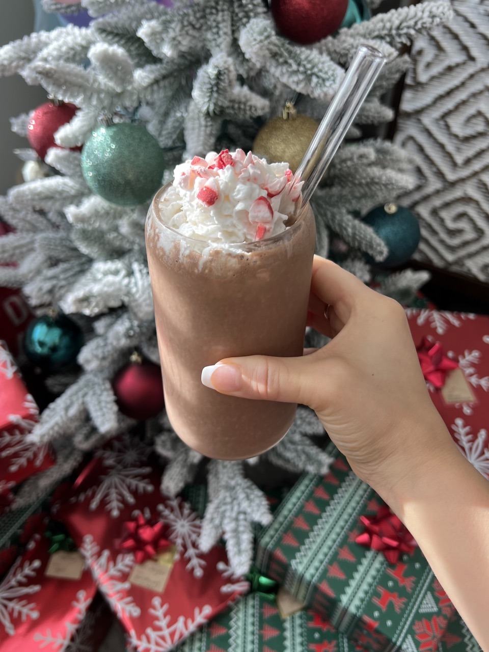 chocolate peppermint protein shake