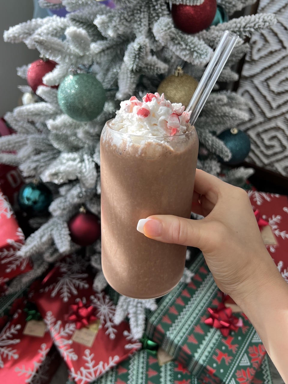 chocolate peppermint protein shake