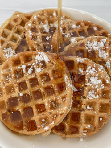 Vegan Apple Cinnamon Waffles with Powdered Sugar