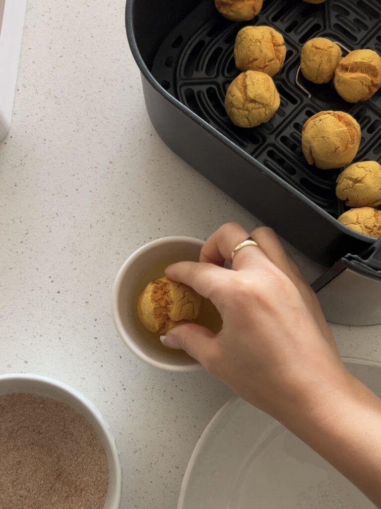 pumpkin bagel bites process