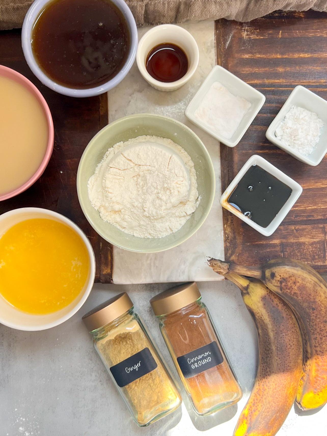 gingerbread banana bread ingredients