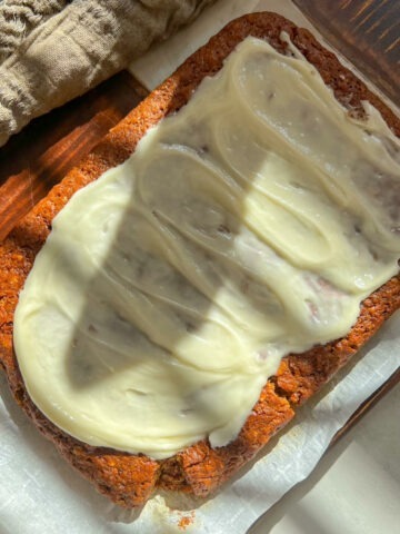 gingerbread sheet cake before slicing